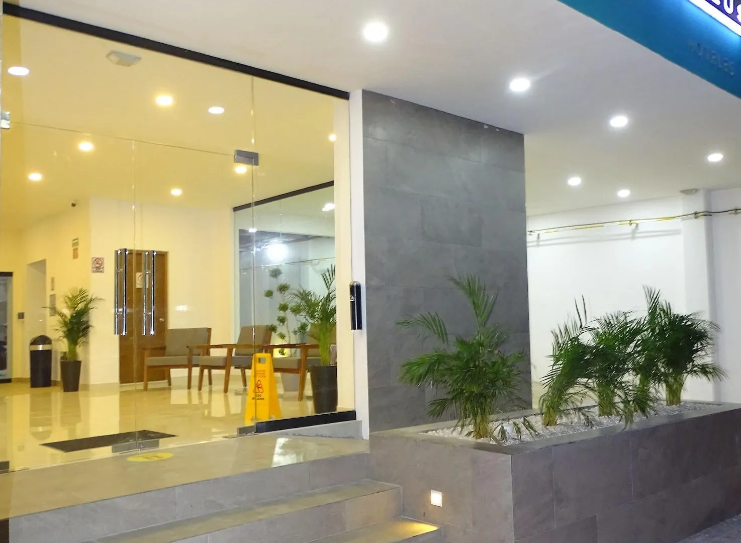 Hotel Kavia Plus Cancún