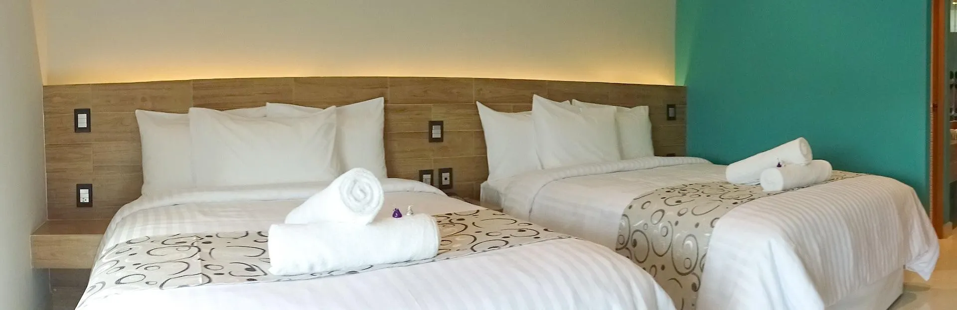 Hotel Kavia Plus Cancun